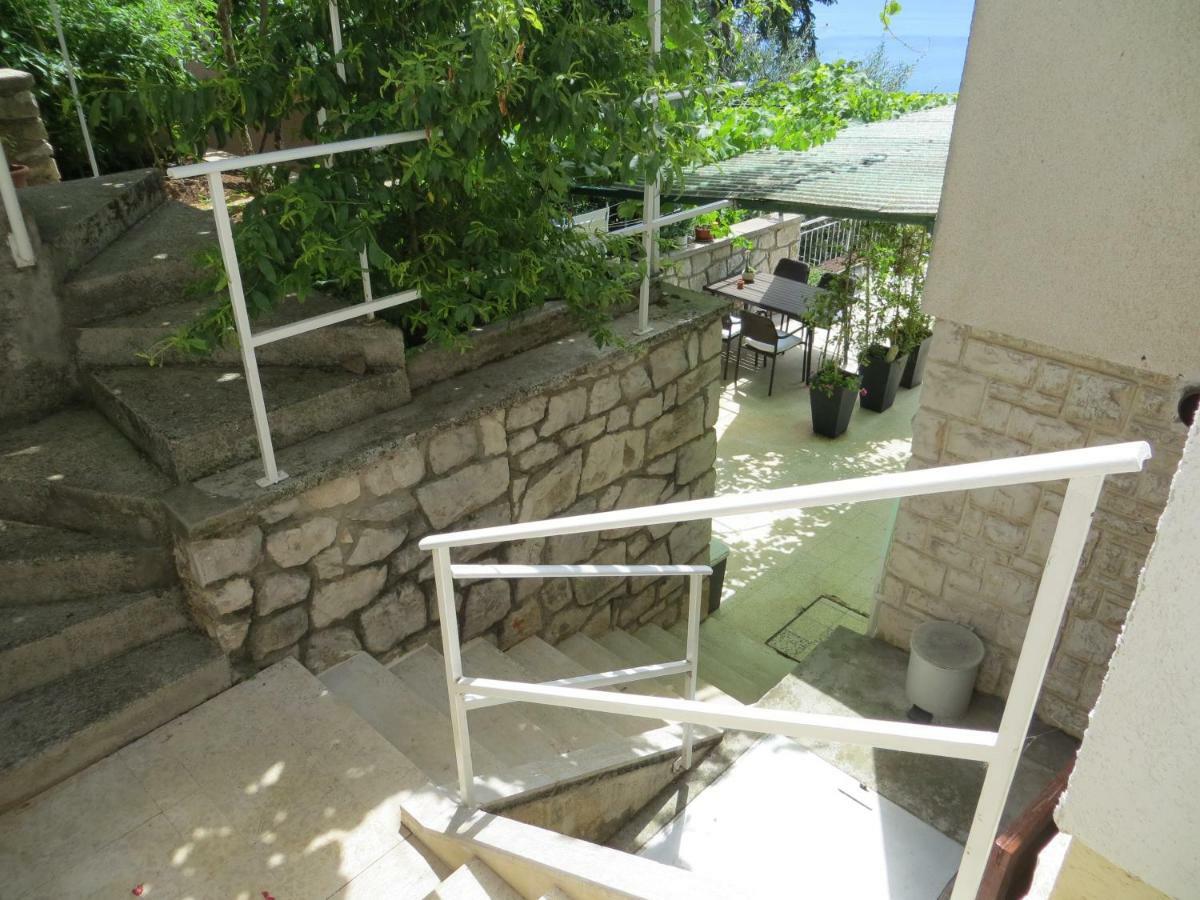 Apartment Nadija Rabac Exterior foto